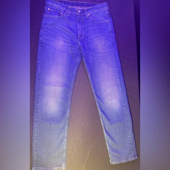 Like New Men’s Levi's 505 W32 L32 Blue Jeans with Signature Patch - Picture 3 of 7